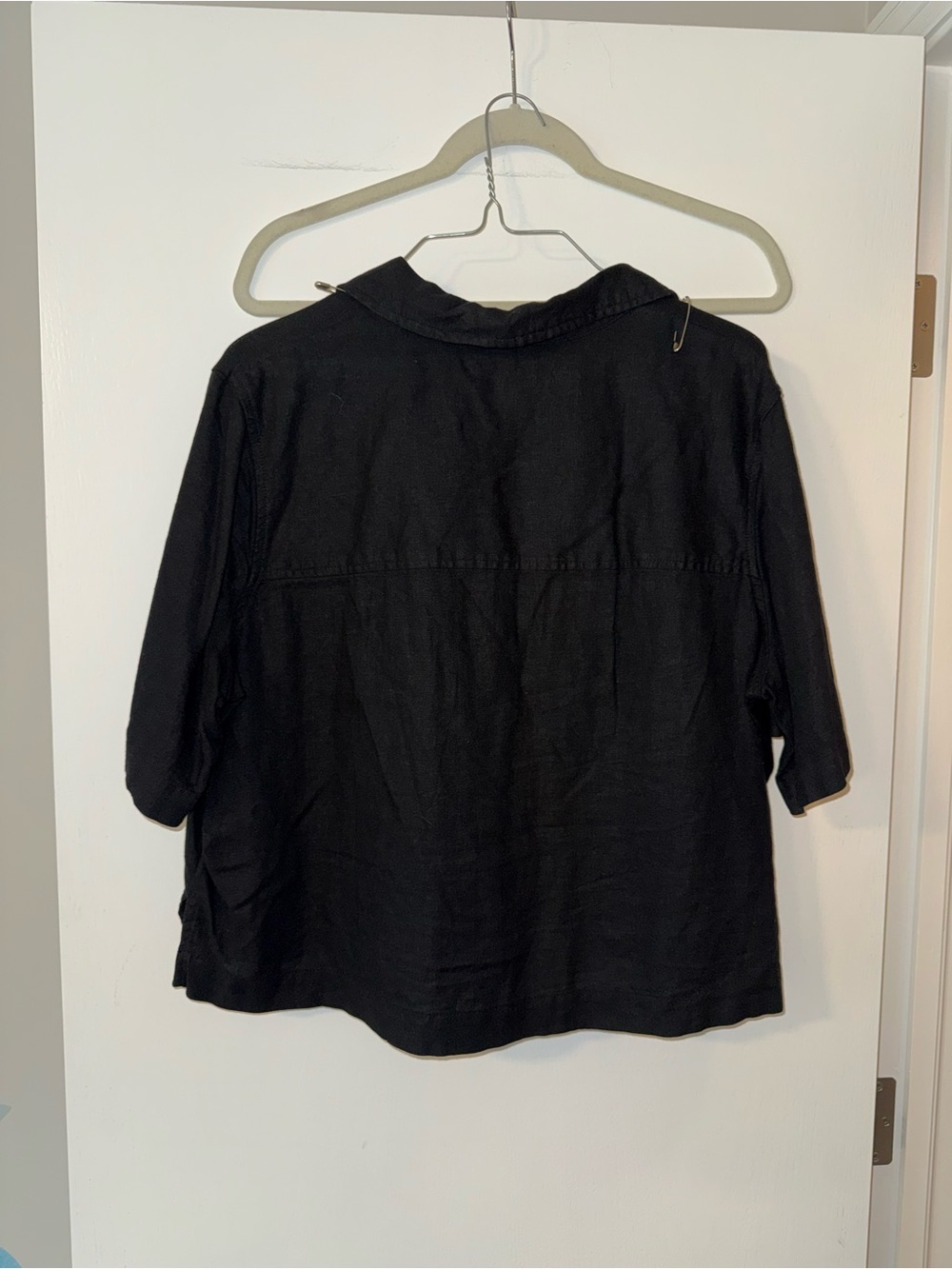 Universal Thread Button-Front cropped linen shirt - Picture 3 of 3